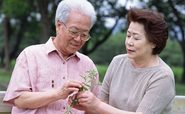 胃潰瘍反復發(fā)作的原因？胃潰瘍?yōu)槭裁磿桶l(fā)？(1)