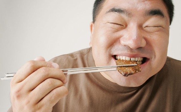 晚飯吃得晚增加胃癌風險？晚飯吃得晚好嗎？(1)