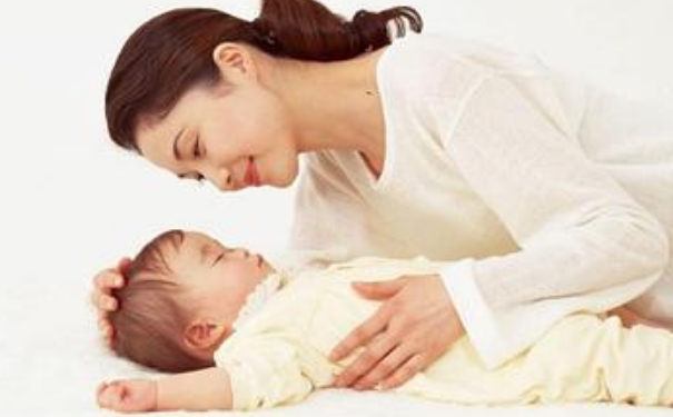 產(chǎn)后睡眠質(zhì)量不好怎么改善？產(chǎn)后睡眠不足怎么辦？(1)