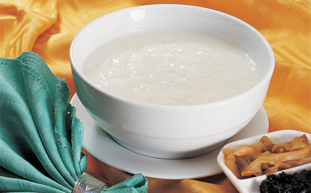 夏季喝什么粥好？夏季吃什么粥最養(yǎng)生？(1)