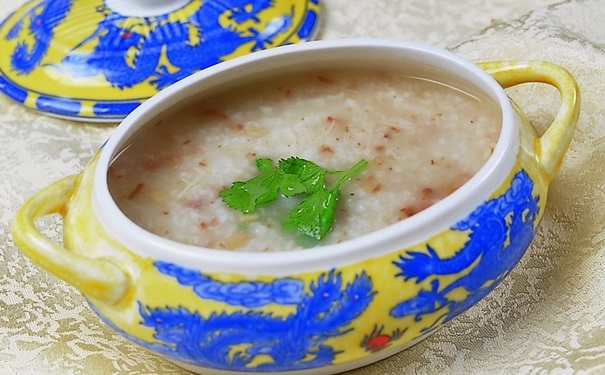 扁桃體發(fā)炎食療方法有哪些？扁桃體發(fā)炎可以吃什么？(1)