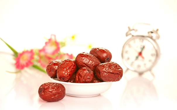 防脫發(fā)吃什么好？防脫發(fā)應(yīng)該多吃什么食物？(1)