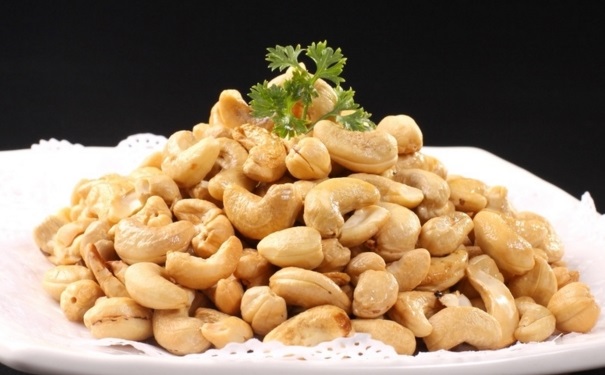 腰果的藥用價(jià)值有哪些？吃腰果有哪些好處？(1)