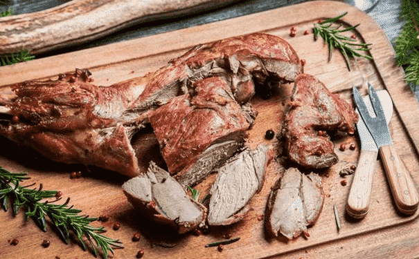 鹿肉有什么營養(yǎng)價值？鹿肉有什么功效？(1)