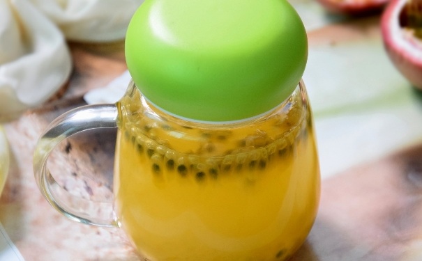 咳嗽可以喝百香果蜂蜜水嗎？百香果蜂蜜水治咳嗽效果怎樣？(1)