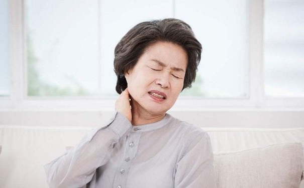 高血壓飲食有何禁忌？高血壓有何病因？(1)