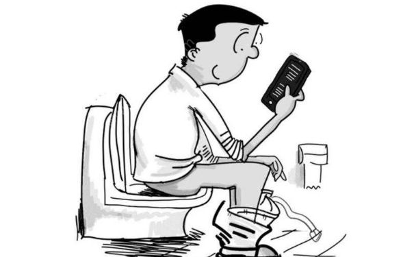 上廁所時(shí)不宜做哪些事情？日常出現(xiàn)便秘該怎么緩解？(1)