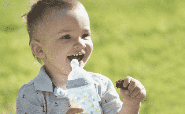 為什么小孩會(huì)得手足口病？孩子得了手足口病怎么辦？(1)