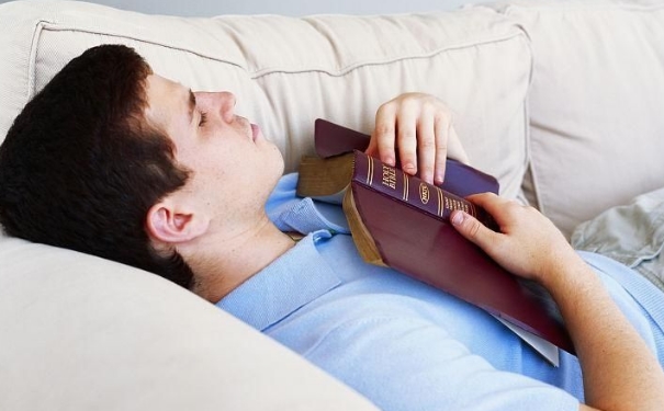 怎么才能提高睡眠質(zhì)量？睡前這么做睡得香？(1)