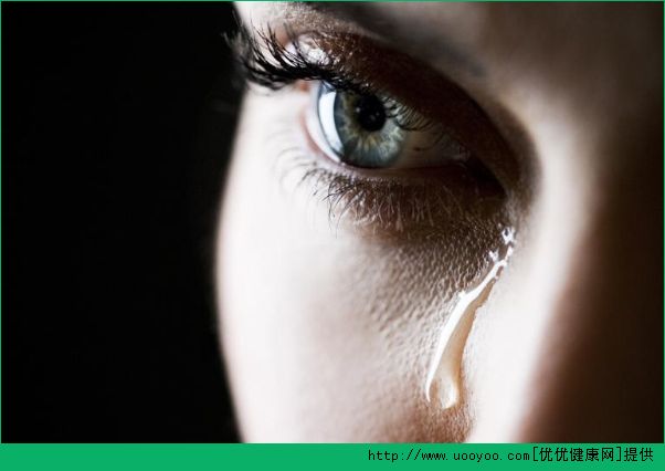 我15歲能戴隱形眼鏡嗎？來月經(jīng)的時候能戴隱形眼鏡嗎？(5)