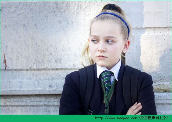 我11歲可以打耳洞嗎？打耳洞到底疼不疼？(1)