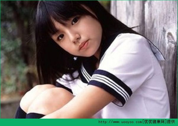 13歲女孩可以涂指甲油嗎？13歲女孩涂指甲油有什么危害？(4)
