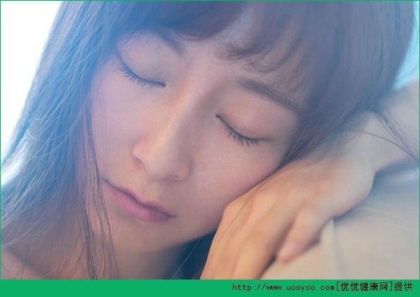 青春期女生熬夜有什么壞處？熬夜對(duì)青春期女生的壞處(1)