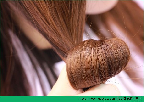 橄欖油可以護(hù)發(fā)嗎？怎么用橄欖油護(hù)發(fā)？(3)