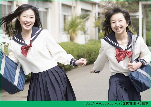 初三女生應該穿多大胸罩？女生什么時候開始穿文胸？(2)