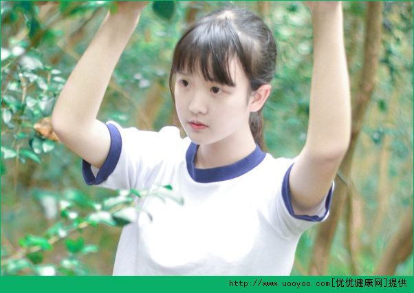 青春期的女生有粉刺怎么辦？青春期的女生怎么去粉刺？(2)