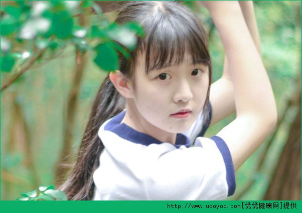 青春期的女生有粉刺怎么辦？青春期的女生怎么去粉刺？(4)