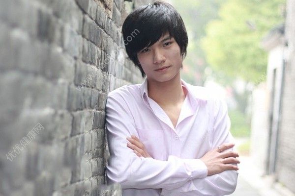 初三男生遺精正常嗎？初三男生遺精的原因有哪些？(2)