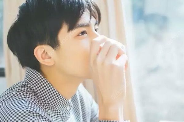 初中男生怎么變帥？初中男生變帥的技巧(4)