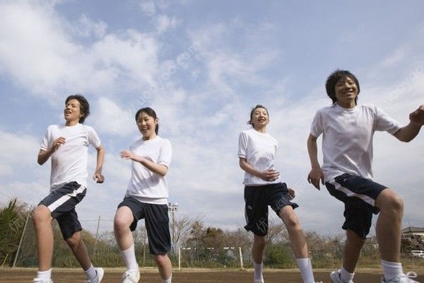 初三男生身高165厘米正常嗎？初三男生的標(biāo)準(zhǔn)身高是多少？(4)