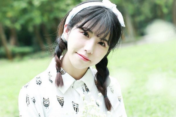 為什么青春期會(huì)長(zhǎng)痘？青春期長(zhǎng)痘痘正常嗎？(1)