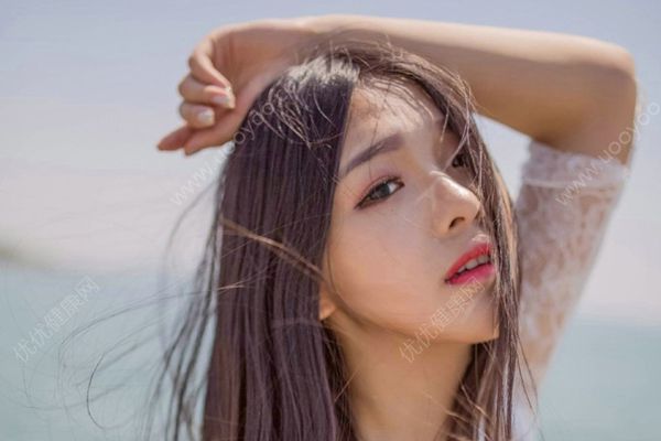 女生胸部發(fā)育到什么時候？女生乳房發(fā)育到什么時候停止？(1)