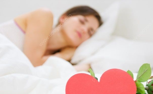 女生趴著睡覺好不好？女生趴著睡覺有什么壞處？(3)