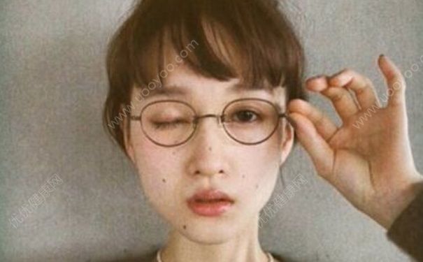 初中女生可以點(diǎn)痣嗎？點(diǎn)痣后要注意什么？(3)