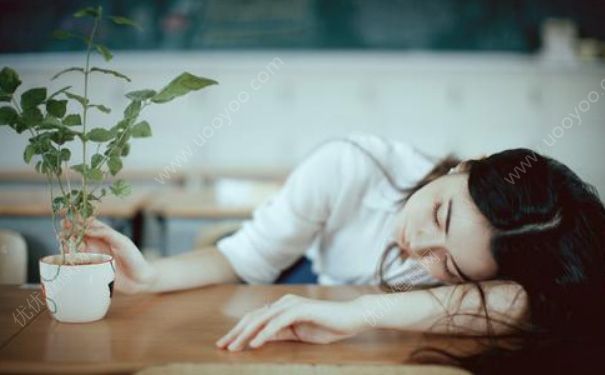 初中生月經(jīng)一個(gè)月來兩次是什么原因？初中女生月經(jīng)提前怎么辦？(4)