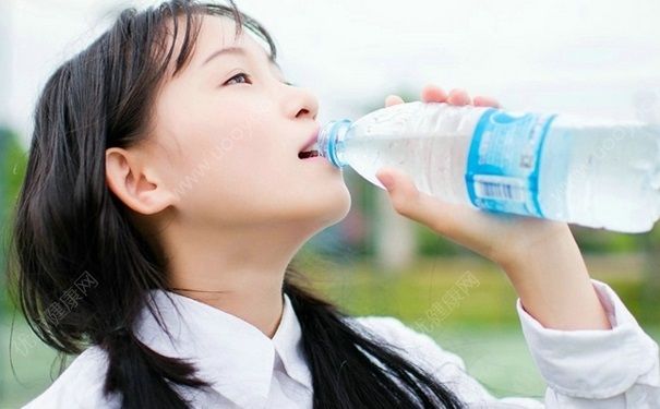 中學(xué)生月經(jīng)不調(diào)怎么辦？中學(xué)生月經(jīng)不調(diào)正常嗎？(4)