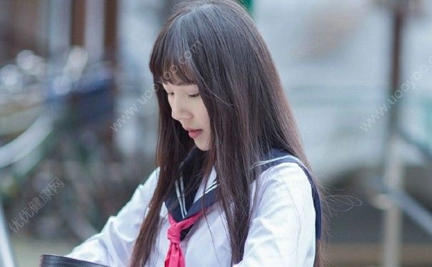 11歲乳房開始發(fā)育正常嗎？女孩胸部正常發(fā)育是什么時候？(4)
