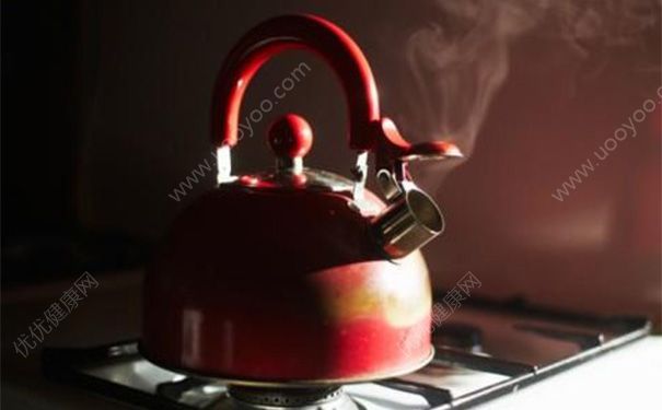 學(xué)校飲水機(jī)可以喝嗎？飲水機(jī)的水反復(fù)燒有危害嗎？(4)