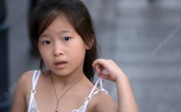 10歲女孩乳房有硬塊是怎么回事？10歲女孩乳房有硬塊怎么辦？(4)