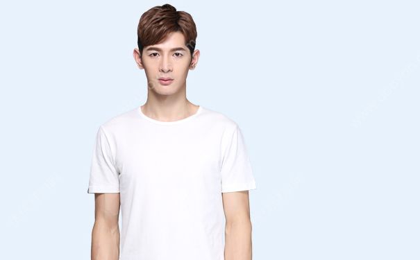 18歲男孩正常身高體重標準是多少？18歲男孩還會長高嗎？(1)