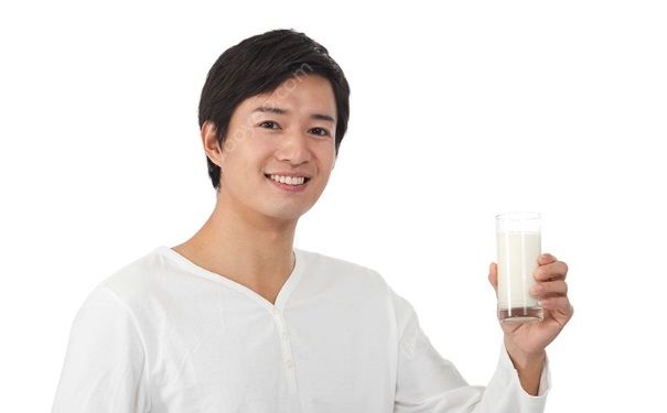 16歲喝高鈣奶能長高嗎？喝高鈣奶有什么好處？(2)