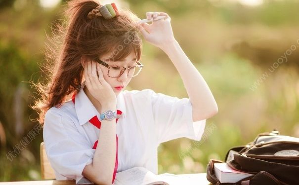 15歲被說20歲 長相顯老怎么辦？(1)