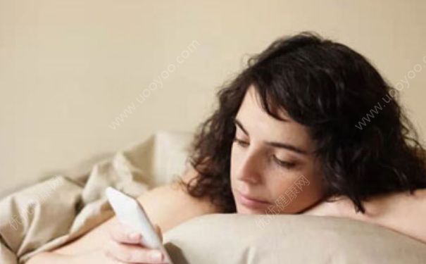 熬夜會導致月經提前嗎？熬夜會導致內分泌失調嗎？(3)