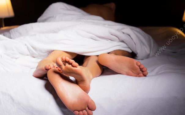 與16歲女孩同居犯法嗎？與16歲女生發(fā)生性關(guān)系犯罪嗎？(1)