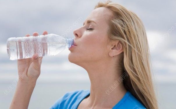 水中毒怎么辦？水中毒癥狀怎么緩解？(1)