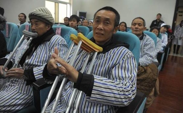 股骨頭壞死不能吃什么食物？股骨頭壞死飲食禁忌？(1)