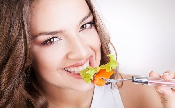 口腔潰瘍中醫(yī)怎么調(diào)理？中醫(yī)治療口腔潰瘍方法(3)