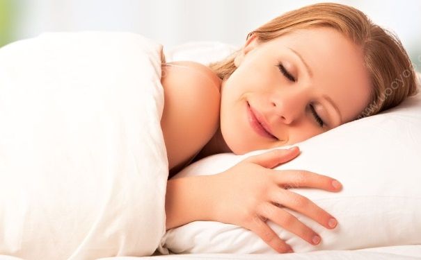 晚上玩手機會失眠嗎？晚上玩手機對影響睡眠嗎？(1)