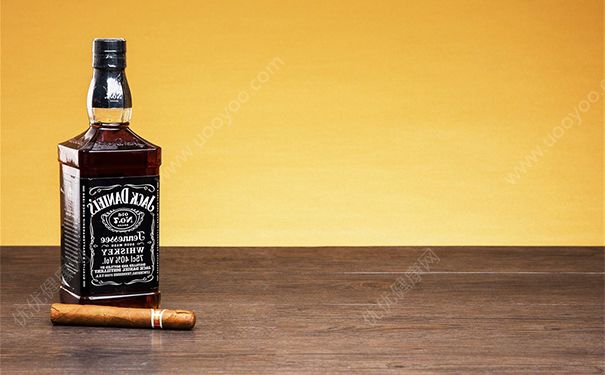 什么藥酒可以活血通絡(luò)？舒筋活血的藥酒配方(1)