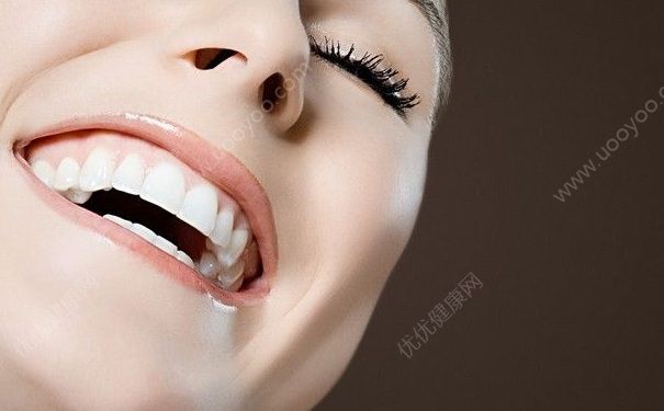牙周炎怎么預(yù)防？有牙周炎有哪些危害？(1)