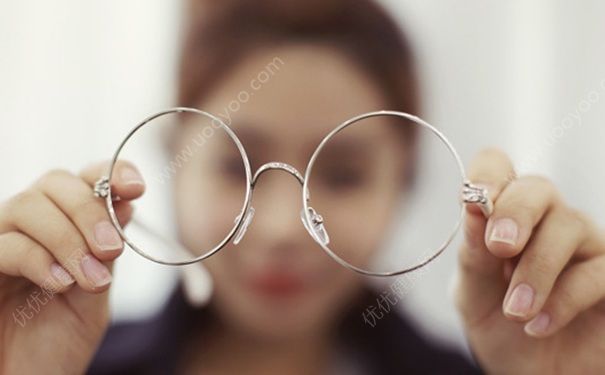 吃什么易近視？近視預防可以吃什么？(1)
