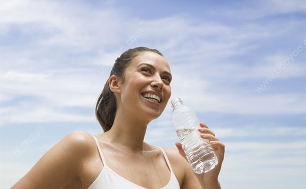 羊水指數(shù)偏高怎么辦？羊水指數(shù)偏高有什么癥狀？(1)