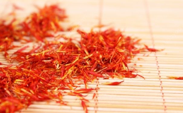 藏紅花泡腳有什么好處？藏紅花泡腳有什么功效？(1)
