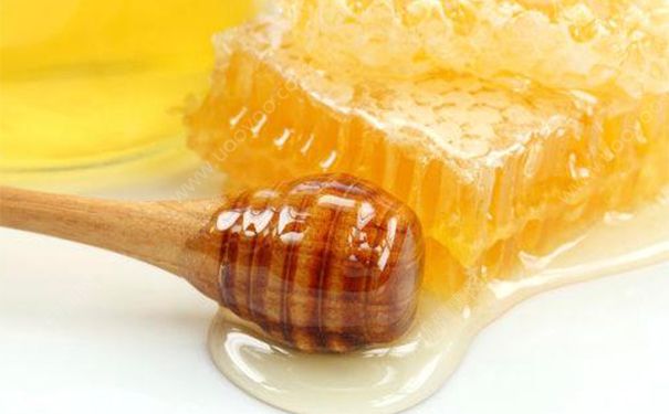 吃蜂巢蜜會(huì)過敏嗎？吃蜂巢蜜會(huì)不會(huì)過敏？(1)