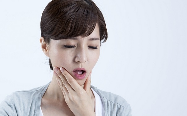 腮腺炎的癥狀有哪些？怎樣治療腮腺炎？(1)