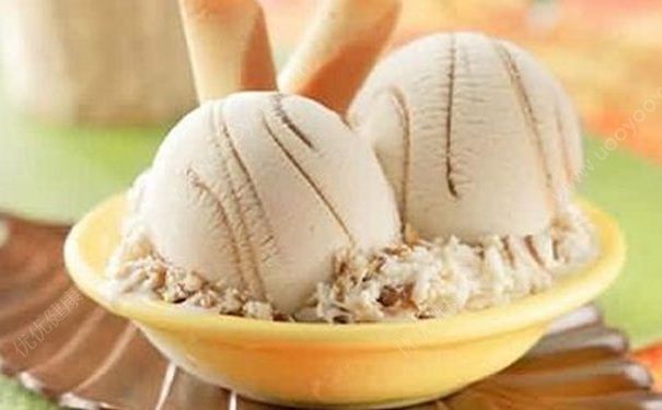 夏季吃冰激凌有哪些禁忌？夏季如何健康食用冰淇淋？(1)